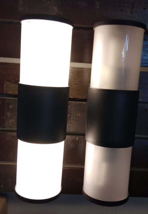 Lampu Dinding 2370 Hitam