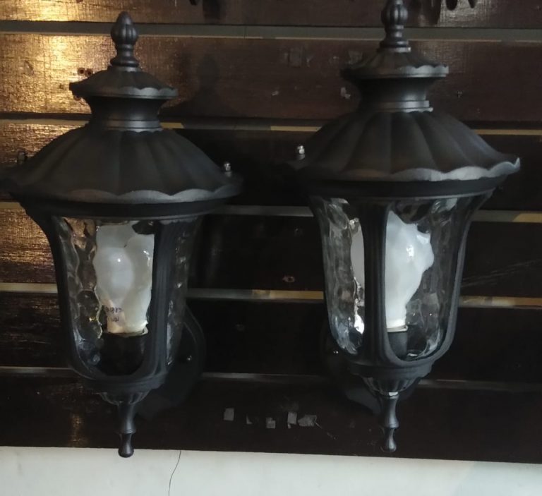 Lampu Dinding TW 1149A-S BK
