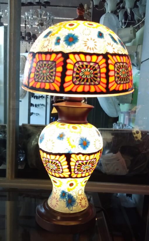 Lampu Meja B559