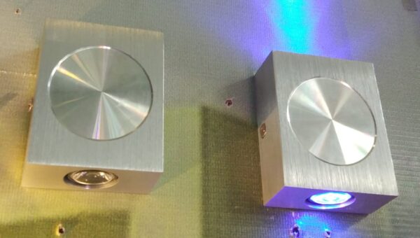 Lampu Dinding EB896/2 Silver Biru