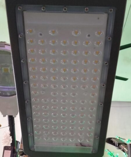 Lampu Jalan HL8339 100W