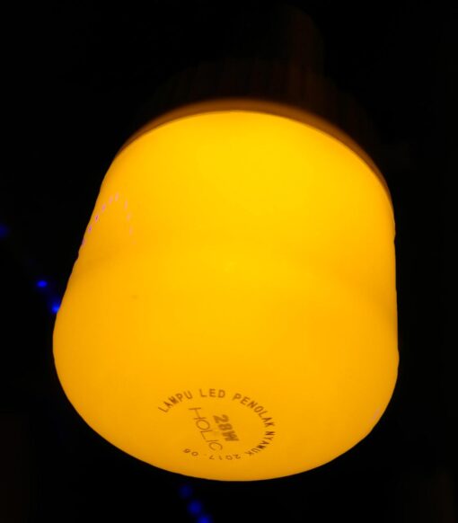 Holic LED Penolak Nyamuk 2000K