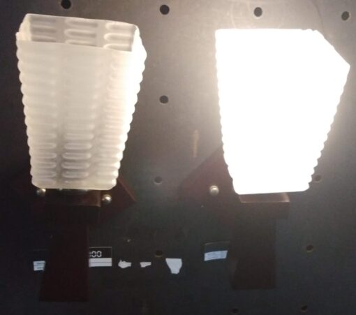 Lampu Dinding B6519-1 Menyala